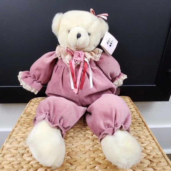 Beautiful Vintage NWT Pacifix Victorian Style Bear - Picture 1 of 7
